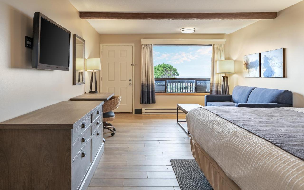 Gold Beach Inn Bagian luar foto
